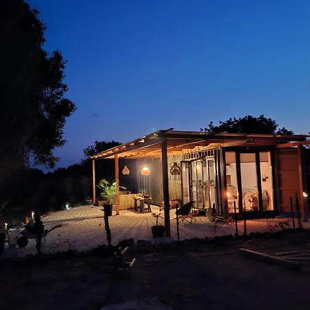 Eco Hideaway Chalet Anoyira