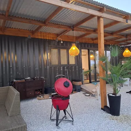 Eco Hideaway Anoyira